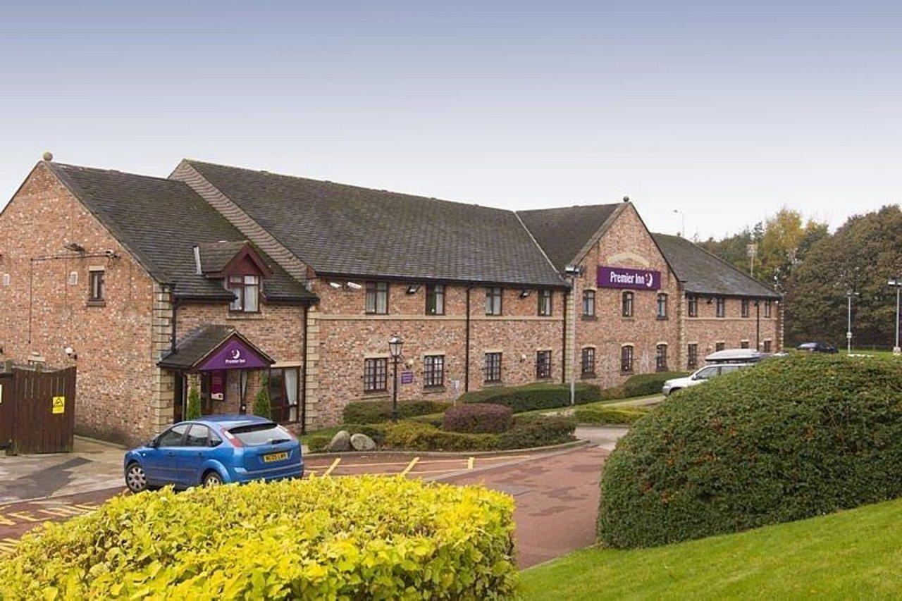 Premier Inn Rochdale Extérieur photo